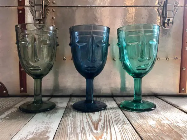 Set of 6 Green Deco Face Wine Glasses - Image 4
