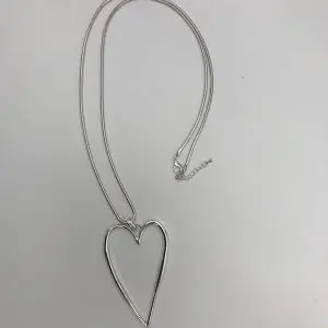 Jess and Lou Heart Pendant On Long Necklace