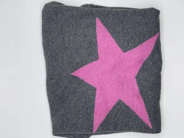 Cashmere Jumper with Star in Multiple Colourways