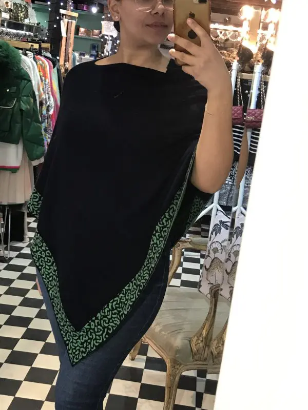 Cashmere Poncho With Leopard Trim - Multiple colours - Image 7