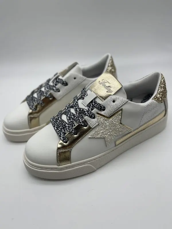 Star Trainer in Gold - Image 5