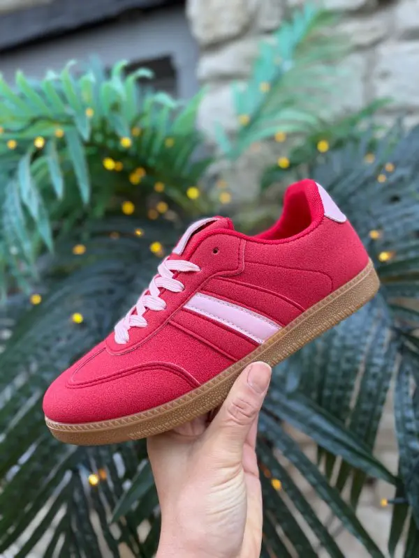 Gumsole Trainer in Red & Pink