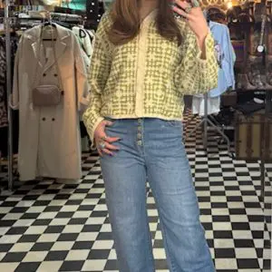 5 Button Jeans
