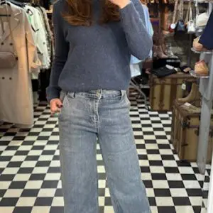 Dad Fit Jeans in Light Denim