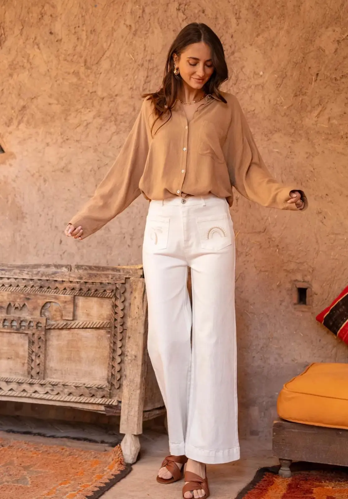 Pocket Symbol Embroidered White Jeans