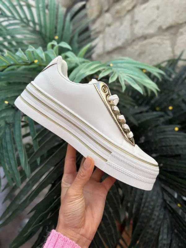 Chunky Sole Trainer in White