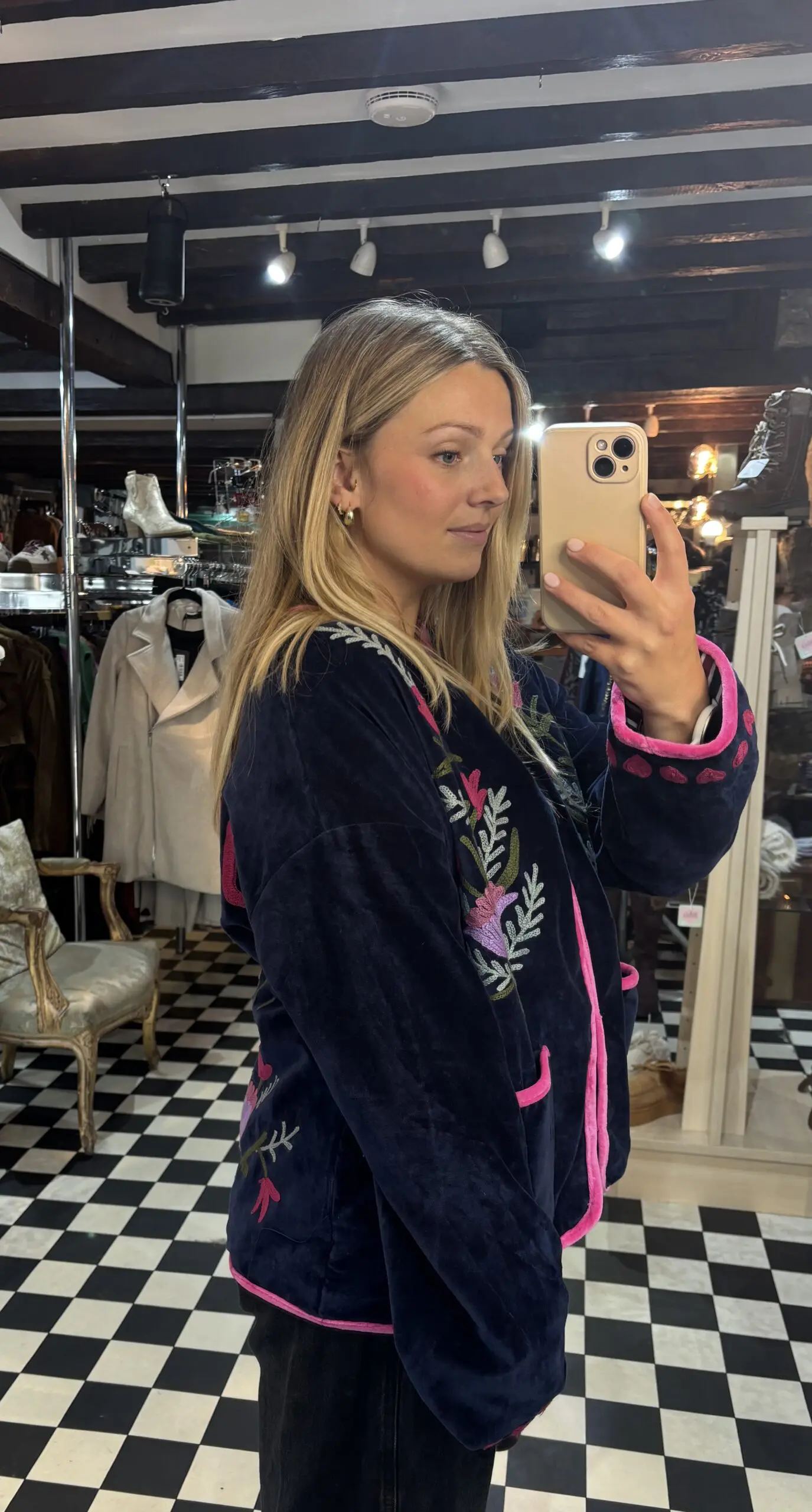 Dreamer Velvet Style Jacket - Image 2