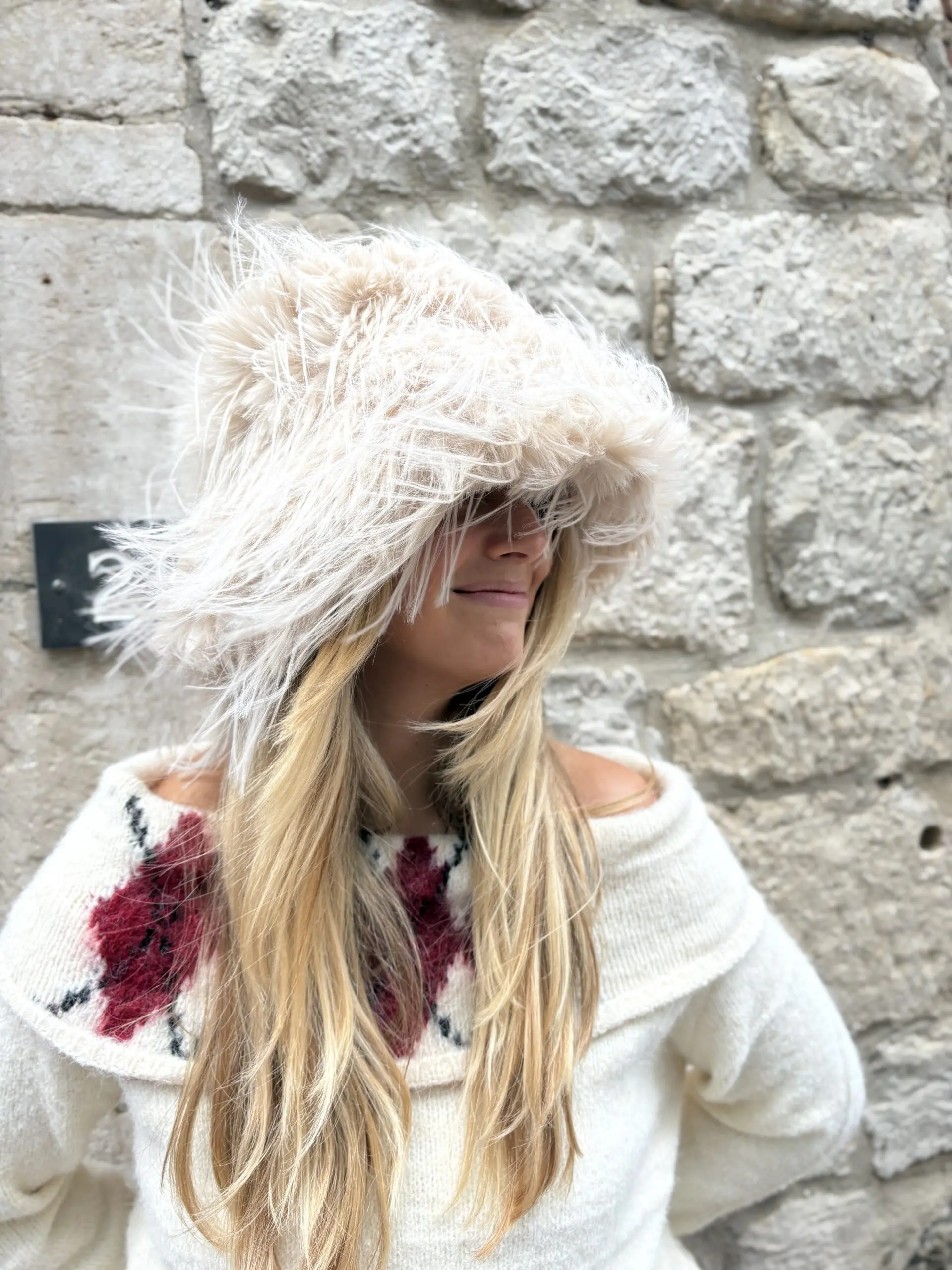 Shaggy Hat in 3 Colours