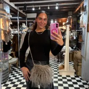 Small Shaggy Bag with Long Chain in 2 Colours
