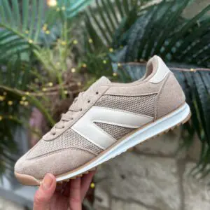 Beige ‘V’ Trainer
