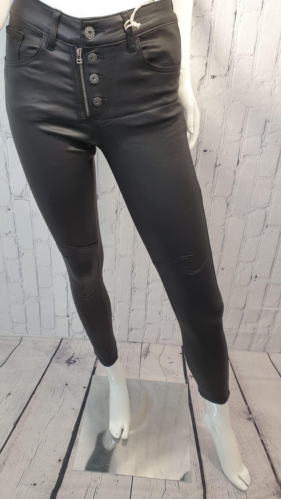 MELLY \u0026 CO LEATHER LOOK JEANS – Bibi's Boutique