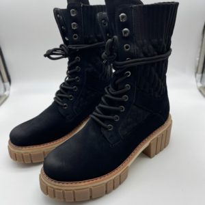 Chunky Gum Sole Boot in Black
