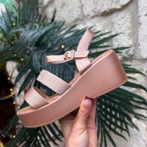 Rose Gold Wedge