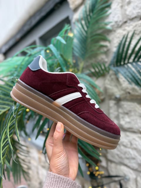 Platform Trainer in Wine Red