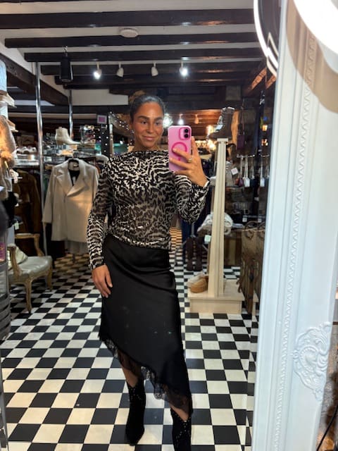 Asymmetrical Silky Skirt with Lace in 2 Colours