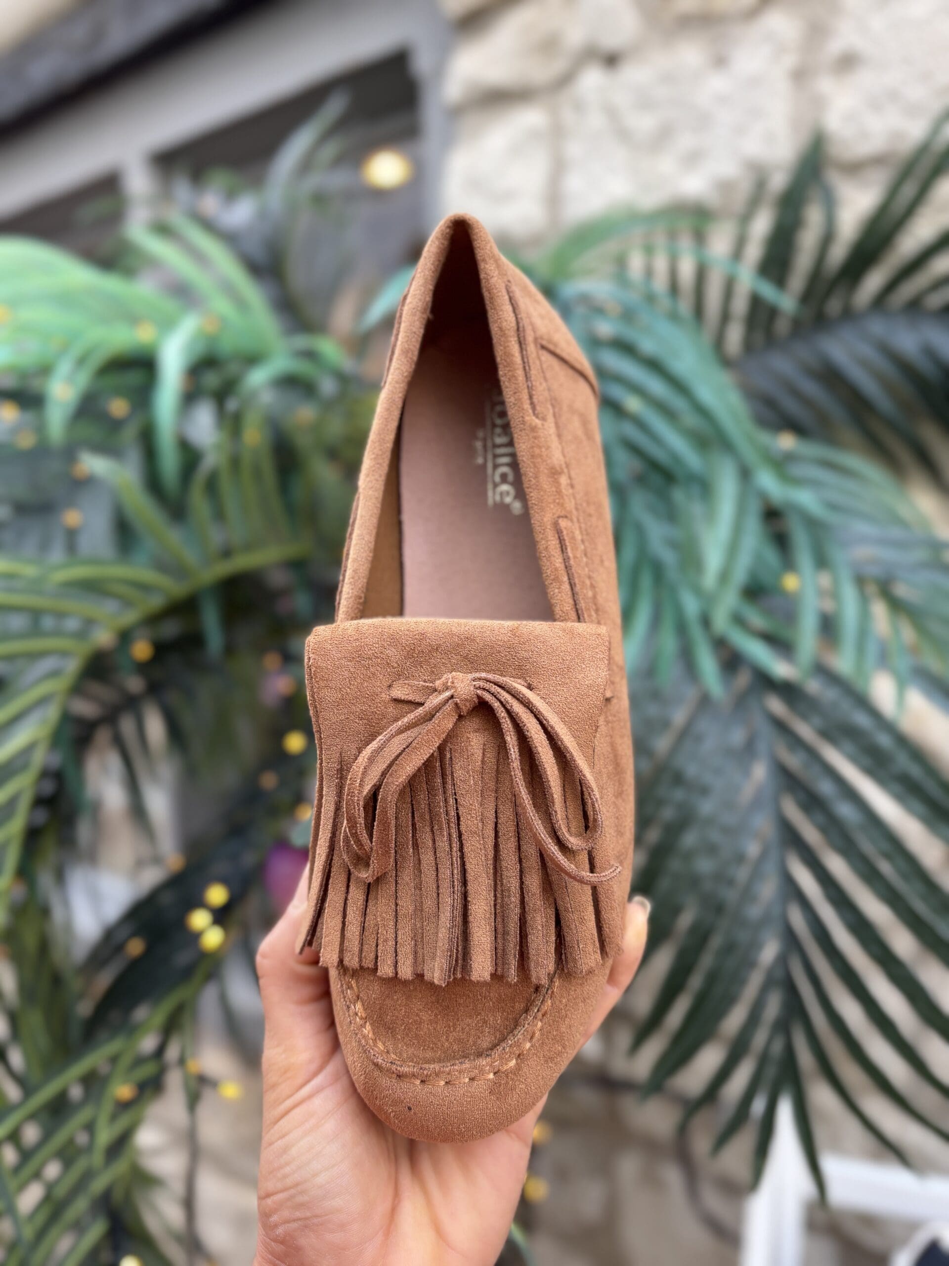 Tassel Moccasin in Camel