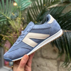 Blue ‘V’ Trainer