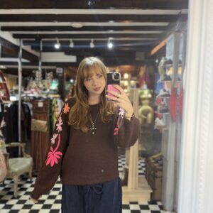 Embroidered Leaf Sleeve Jumper in 2 Colours